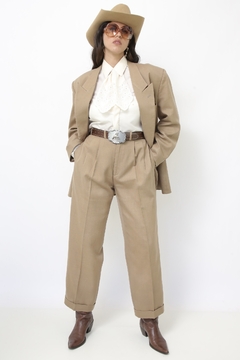 Imagem do Conjunto BLAZER + CALÇA bege