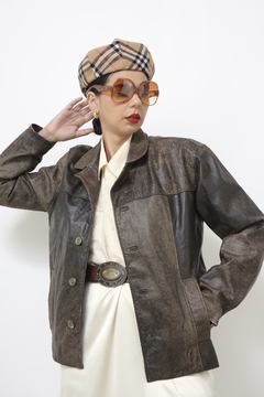 Blazer couro estonado vintage JULIANA MACUIR na internet