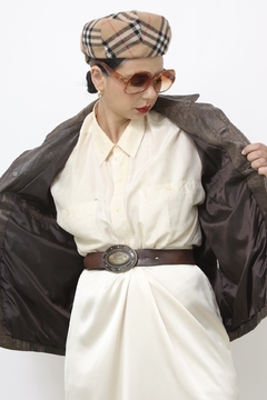 Blazer couro estonado vintage JULIANA MACUIR na internet