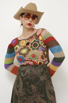 Blusa crochet color marrom