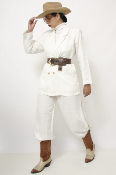 Blazer branco classico forrado na internet