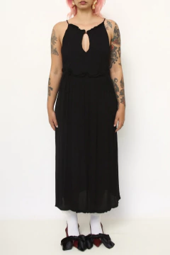 Vestido preto Zara crepe vintage - Capichó Brechó