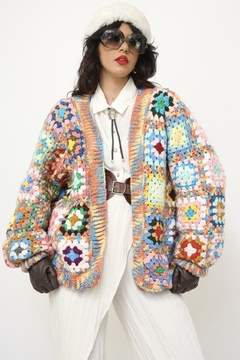 Imagem do Casaco crochet flores coloridas