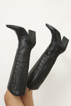 Imagem do Bota preta COWBOY cano longo 39