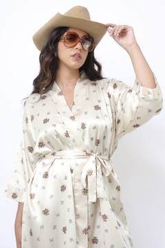 Robe acetinado estampa flores na internet