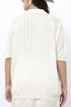 Polo tricot creme vintage - Capichó Brechó