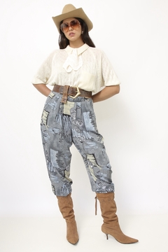 Calça estampada cinza vintage - loja online