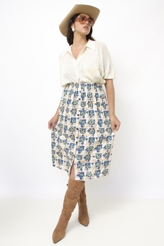 Saia viscose estampada branca estampas flores - loja online