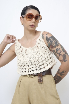 Top crochet brilho dourado - Capichó Brechó