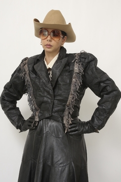 Jaqueta couro cropped franja western - comprar online