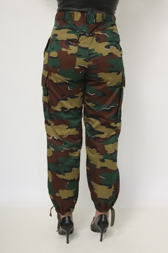 Calça Nasty Gal CAMUFLADA - Capichó Brechó