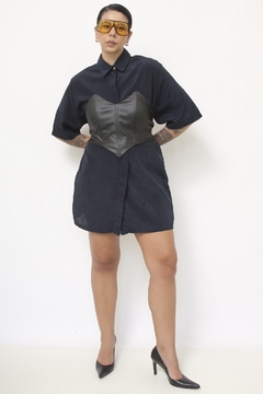 Maxi camisa preta vintage na internet