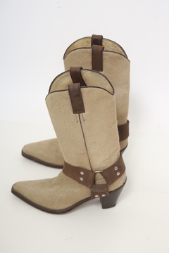 Bota 100% couro TONY MORA 36