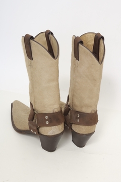 Bota 100% couro TONY MORA 36