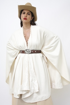 Capa bordado acetinado western off white - comprar online