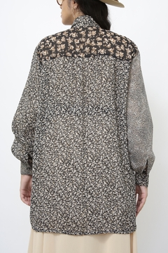 Maxi camisa estampada flores vintage - comprar online