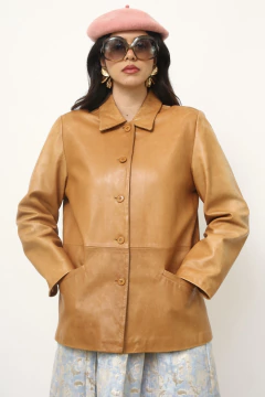 Jaqueta couro bege classica
