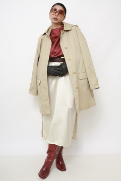 Imagem do Trench Coat bege classico com capuz LONDON FOG
