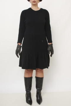 Vestido preto YSL em lã vintage