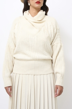 Pulover creme grossinho golinha - comprar online
