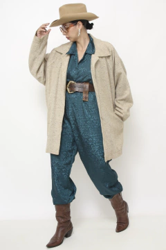 Casaco floquinhos creme forrado