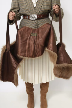 Estola pele marrom vintage - Capichó Brechó