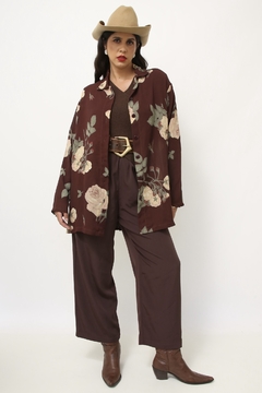 Camisa marrom crepe flores - loja online