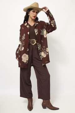 Camisa marrom crepe flores - Capichó Brechó