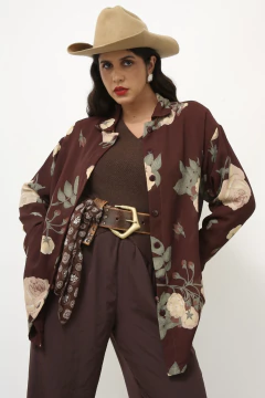 Camisa marrom crepe flores - Capichó Brechó
