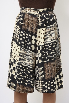 Bermudão estampado cintura alta vintage - loja online