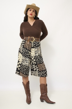 Bermudão estampado cintura alta vintage na internet