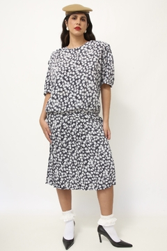 Imagem do Conjunto BLUSA + SAIA flores marinho