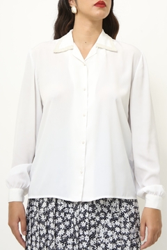 Imagem do Camisa branca MAGI ROUFF b.perola
