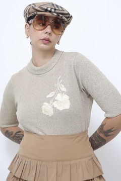Blusa atoalhada bordado flor - comprar online