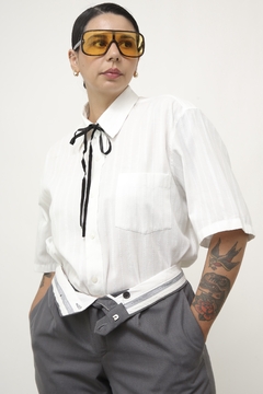 Camisa branca det listras classica