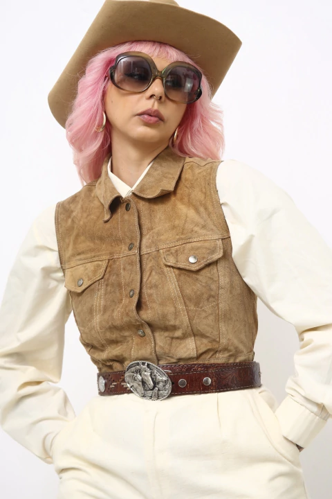 Colete couro camurça bege MANGO