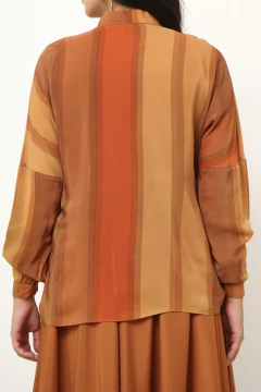 Camisa laranja listras MARIE CLAIRE na internet