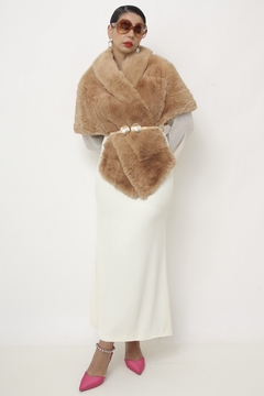 Estoula de pele com bolso forrada vintage - Capichó Brechó