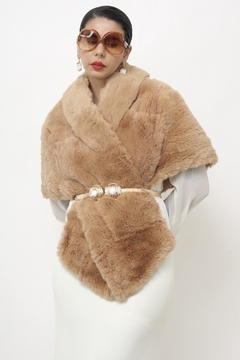 Estoula de pele com bolso forrada vintage