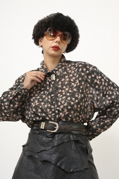 Camisa estampada poliester flores