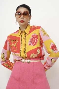 Imagem do Camisa estampada seda flores e frutas