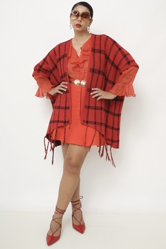 Poncho xadrez vermelho vintage na internet