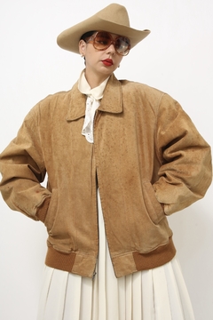 Jaqueta couro bomber vintage forro matelasse - loja online