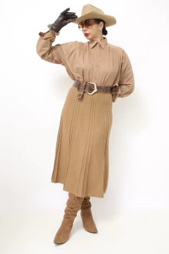 Saia tricot bege midi classica - Capichó Brechó