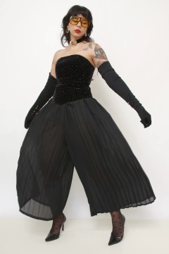 Calça plissada preta midi