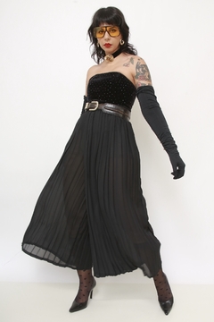 Calça plissada preta midi - loja online