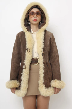 Casaco Penny Lane com touca curto - comprar online