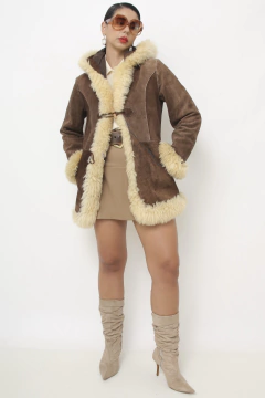 Casaco Penny Lane com touca curto - Capichó Brechó