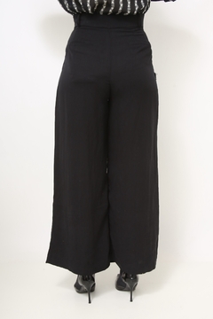 Imagem do Calça preta pantalona Zara