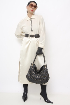 Imagem do Bolsa M.OFFICER couro preta tachas dourado